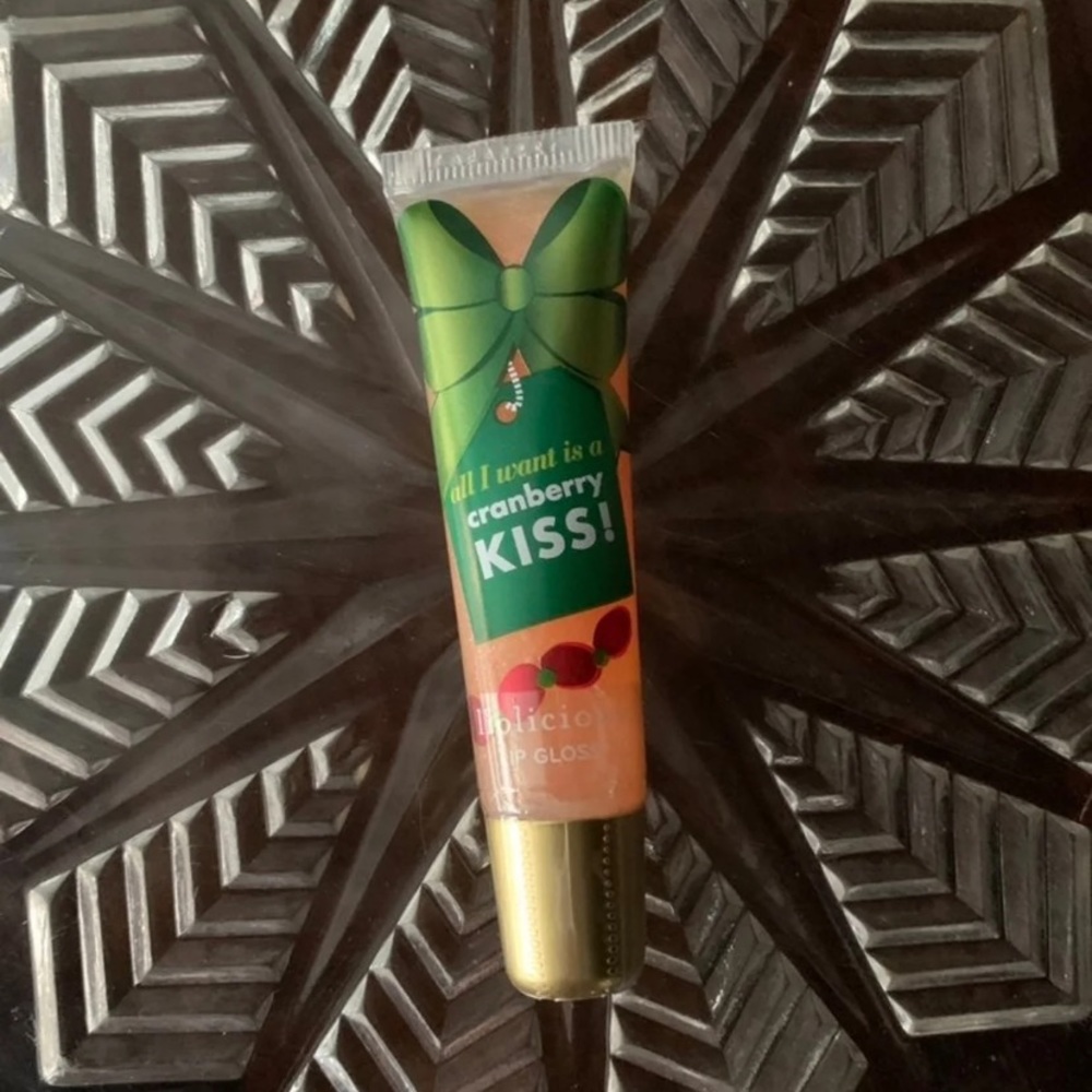 Bath & Body Works All I Want Is A Cranberry Kiss